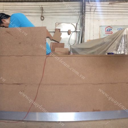 Quầy Lễ Tân Lệch Sơn QLTL S09